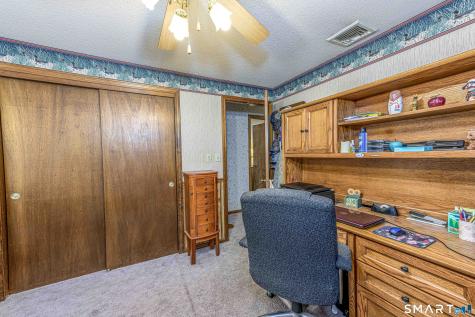 41 Rainbow Court Hamden CT 06514