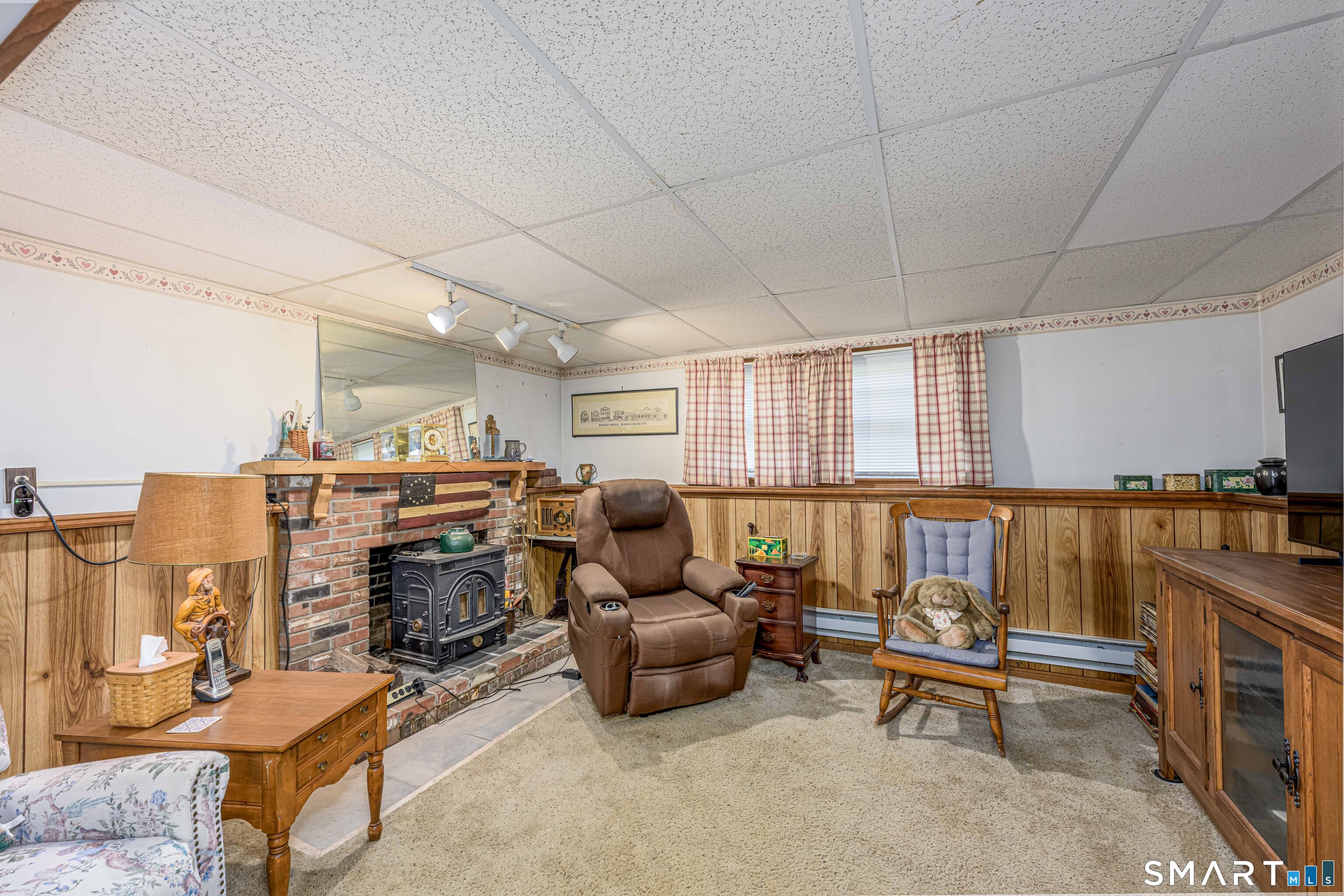 41 Rainbow Court Hamden CT 06514