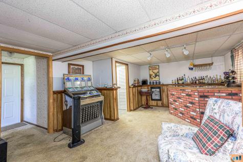 41 Rainbow Court Hamden CT 06514