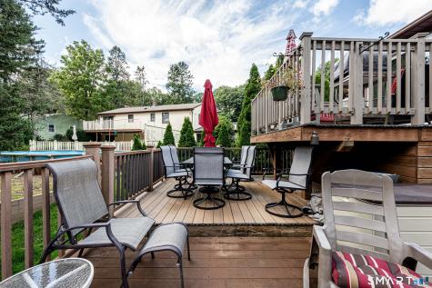 41 Rainbow Court Hamden CT 06514
