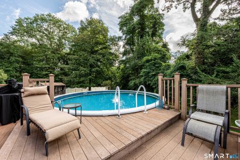 41 Rainbow Court Hamden CT 06514