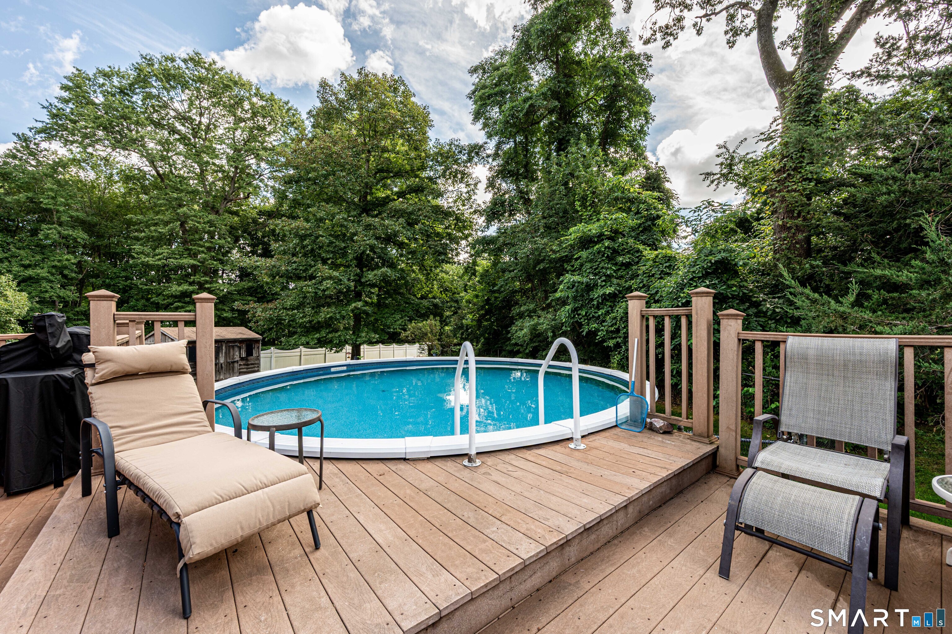 41 Rainbow Court Hamden CT 06514