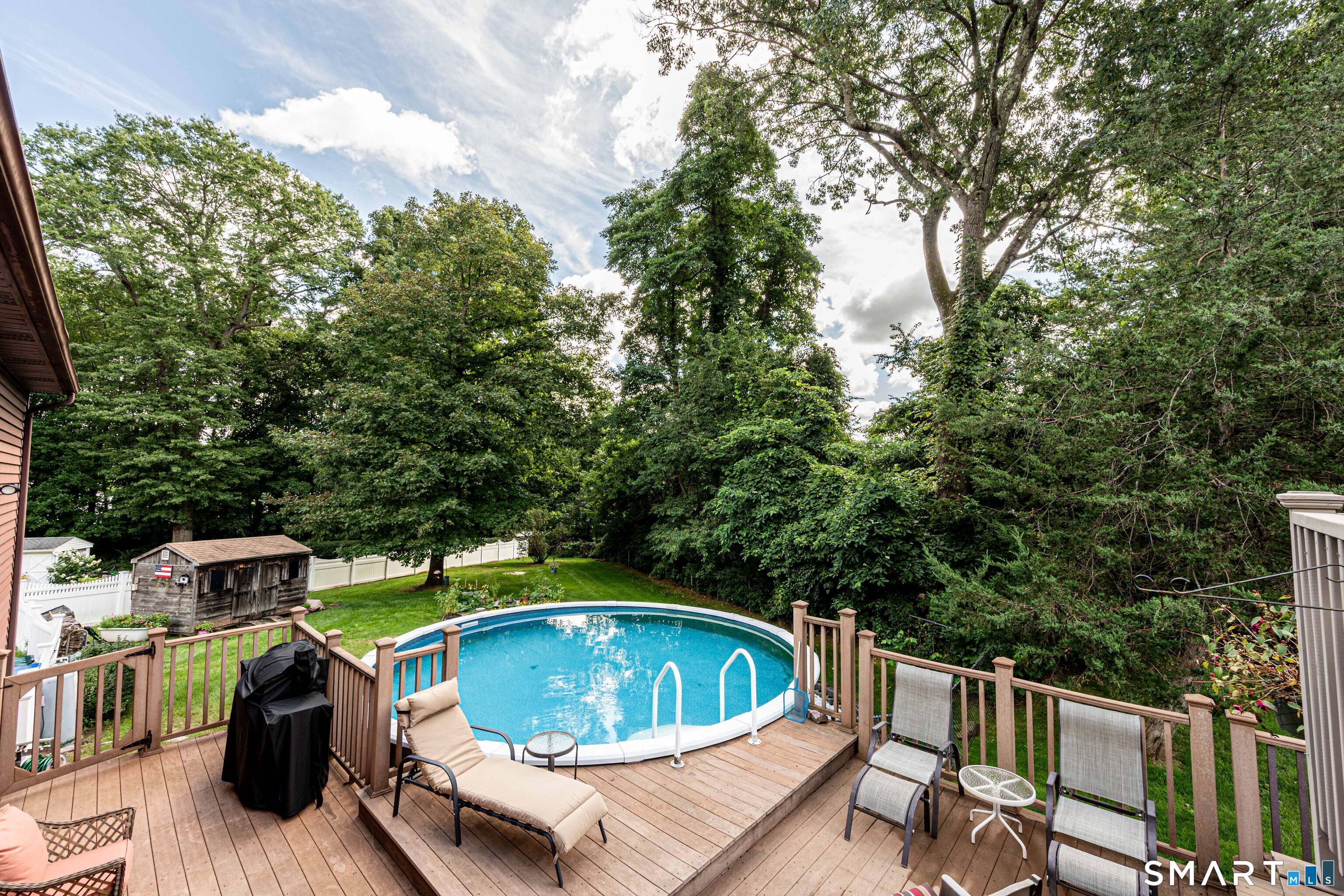 41 Rainbow Court Hamden CT 06514