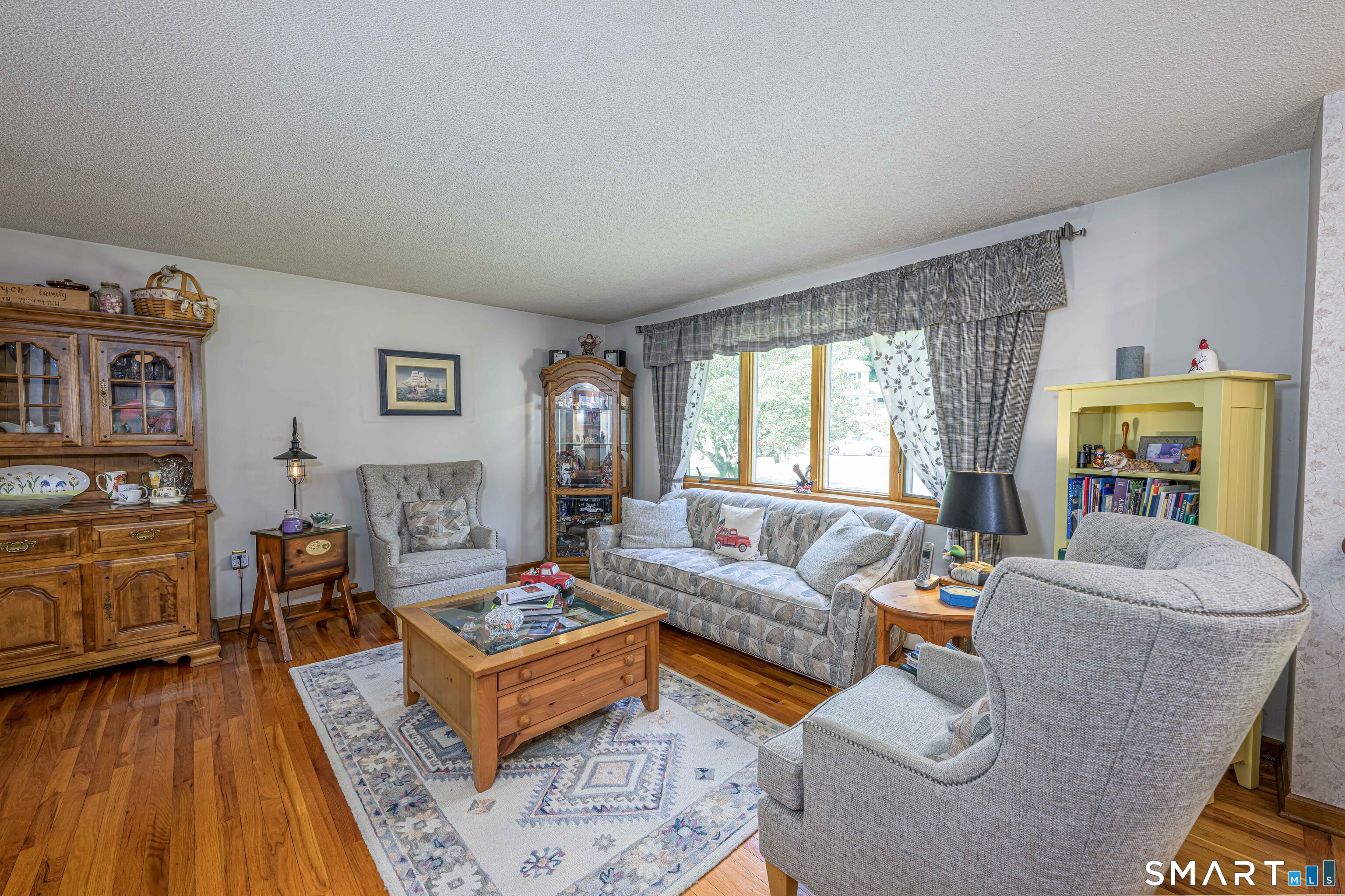 41 Rainbow Court Hamden CT 06514