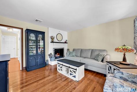 18 Carriage Drive Burlington CT 06013
