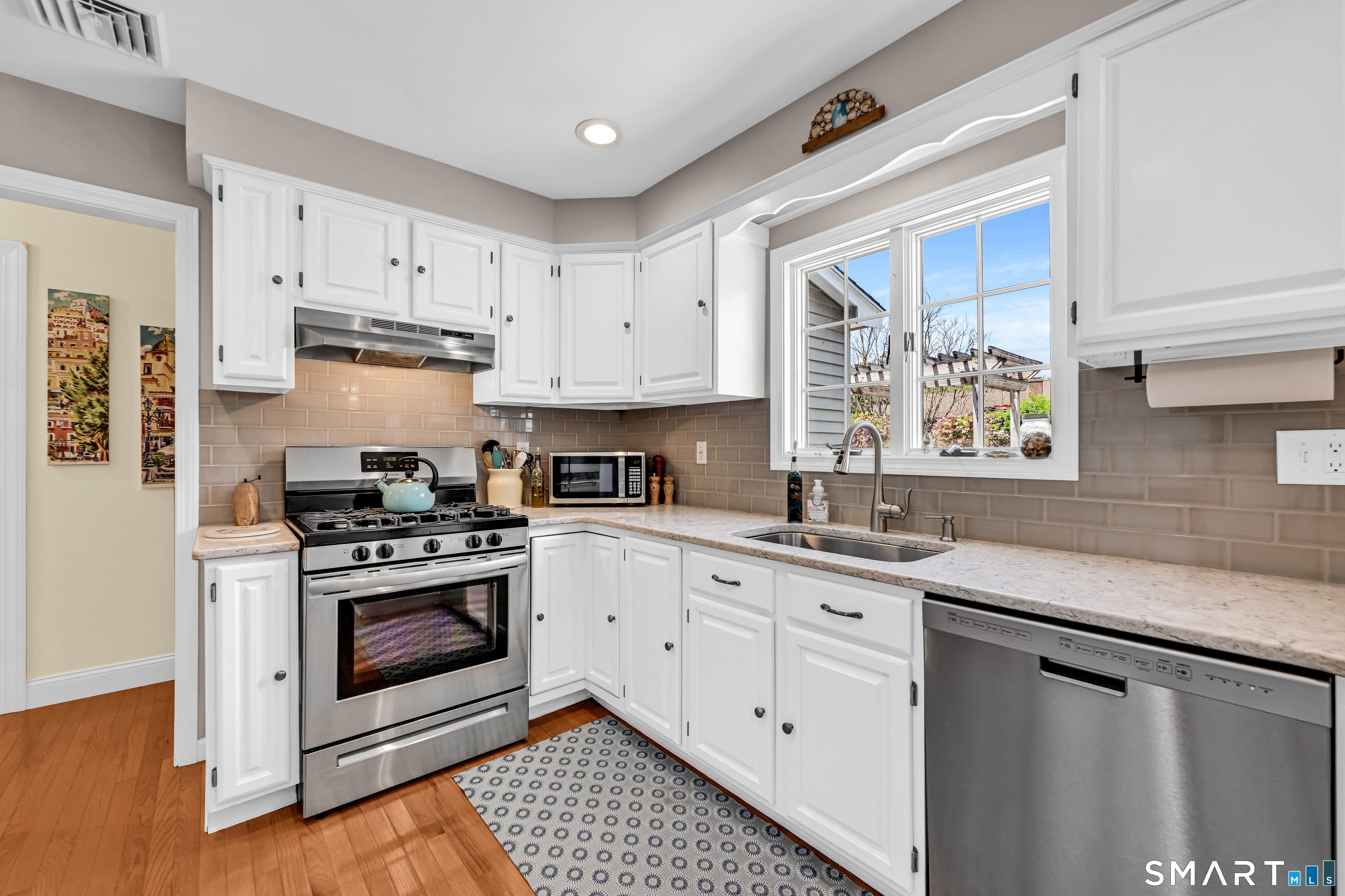 18 Carriage Drive Burlington CT 06013