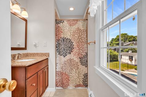18 Carriage Drive Burlington CT 06013