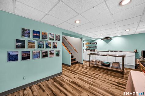18 Carriage Drive Burlington CT 06013