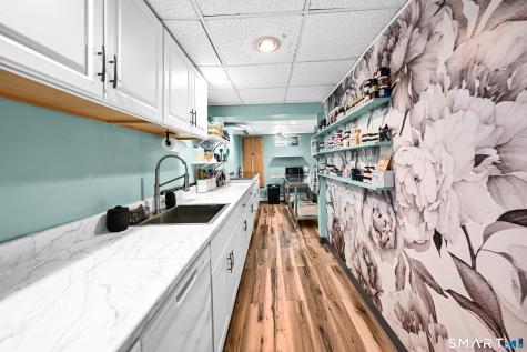 18 Carriage Drive Burlington CT 06013
