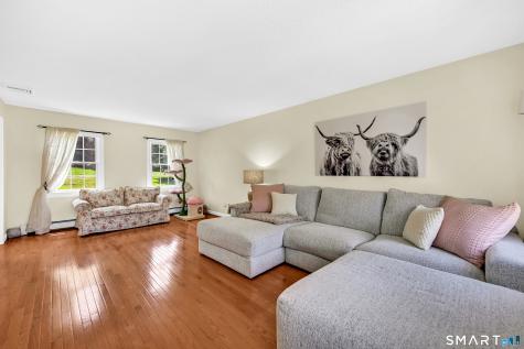 18 Carriage Drive Burlington CT 06013
