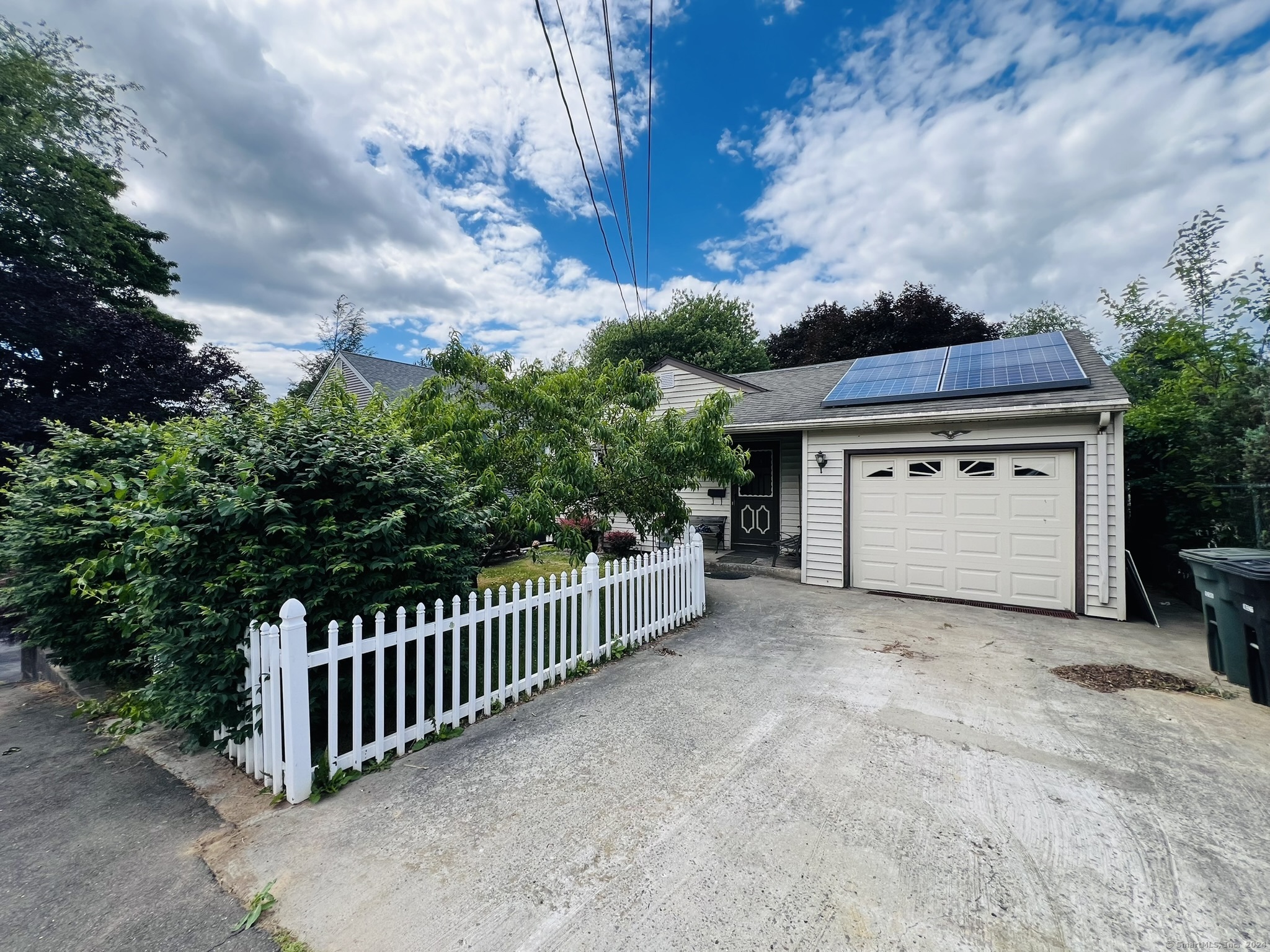 55 Finch Street Milford CT 06461