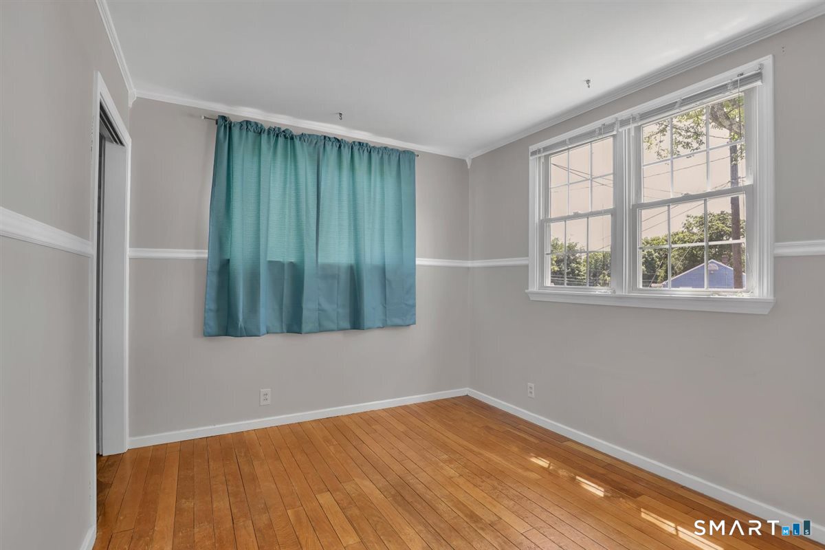 13 Predem Road Bristol CT 06010