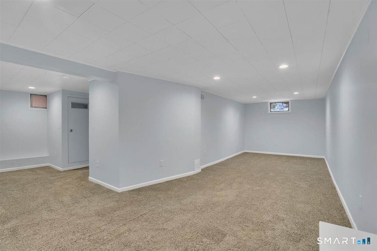 13 Predem Road Bristol CT 06010