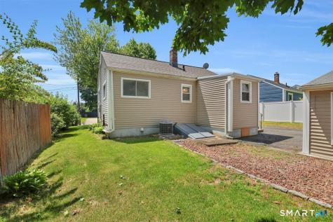 13 Predem Road Bristol CT 06010
