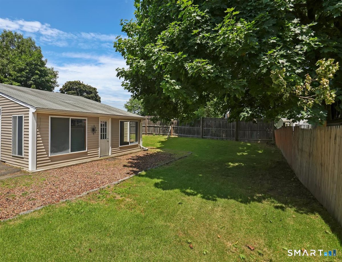 13 Predem Road Bristol CT 06010