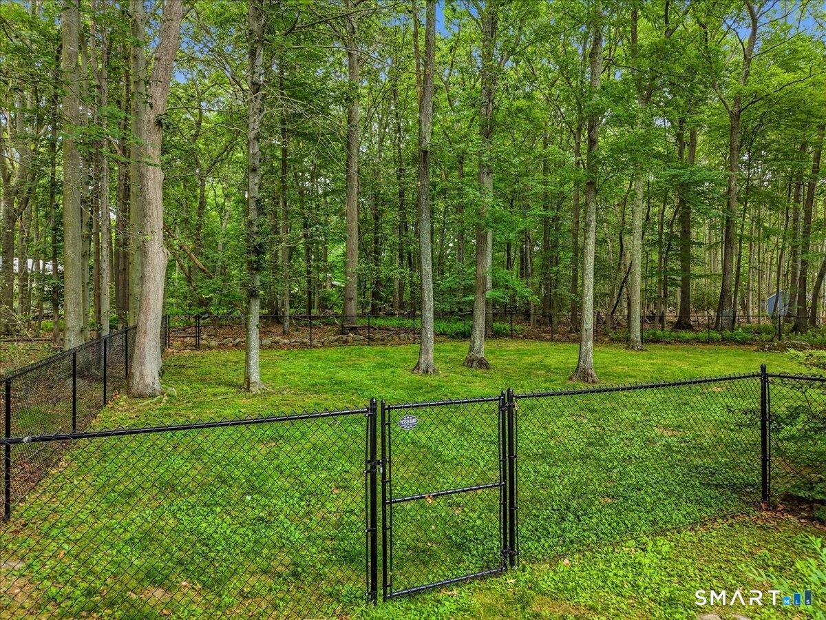 59 Partridge Hollow Road Ledyard CT 06335