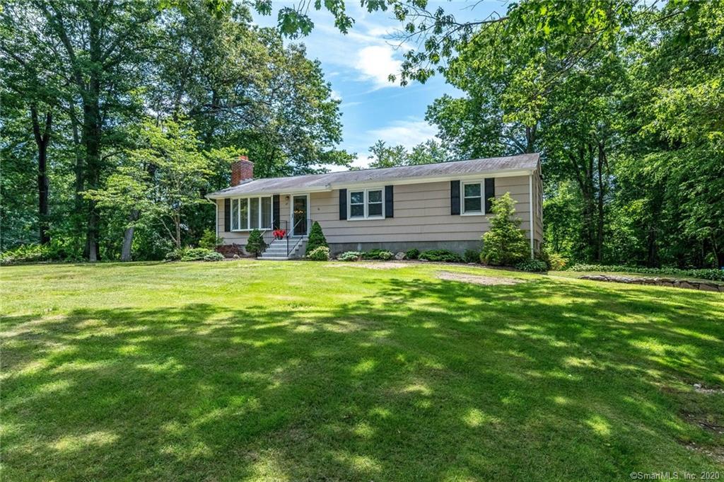 27 Winthrop Place Monroe CT 06468