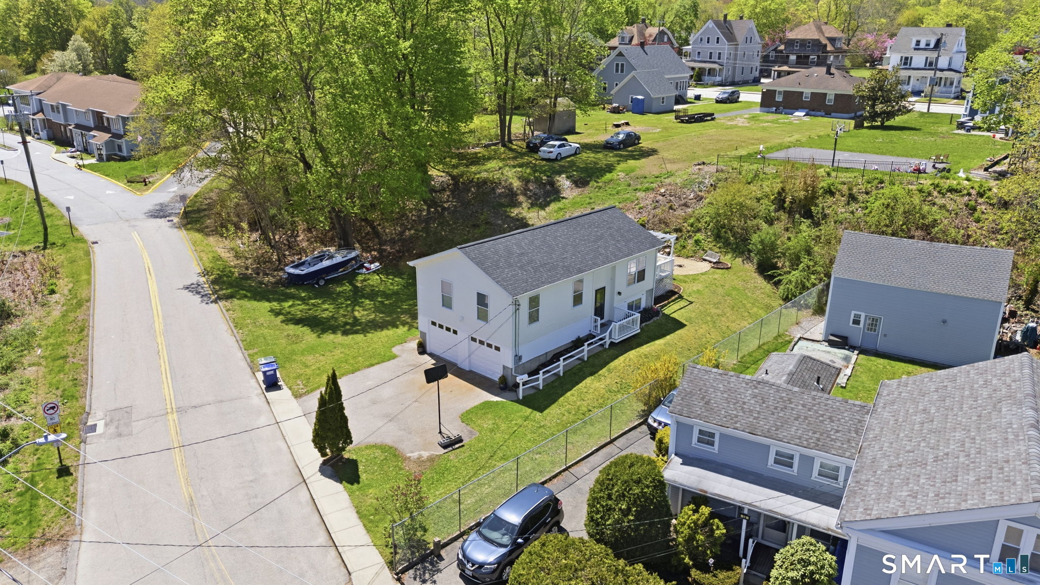 21 Chase Street Stonington CT 06379