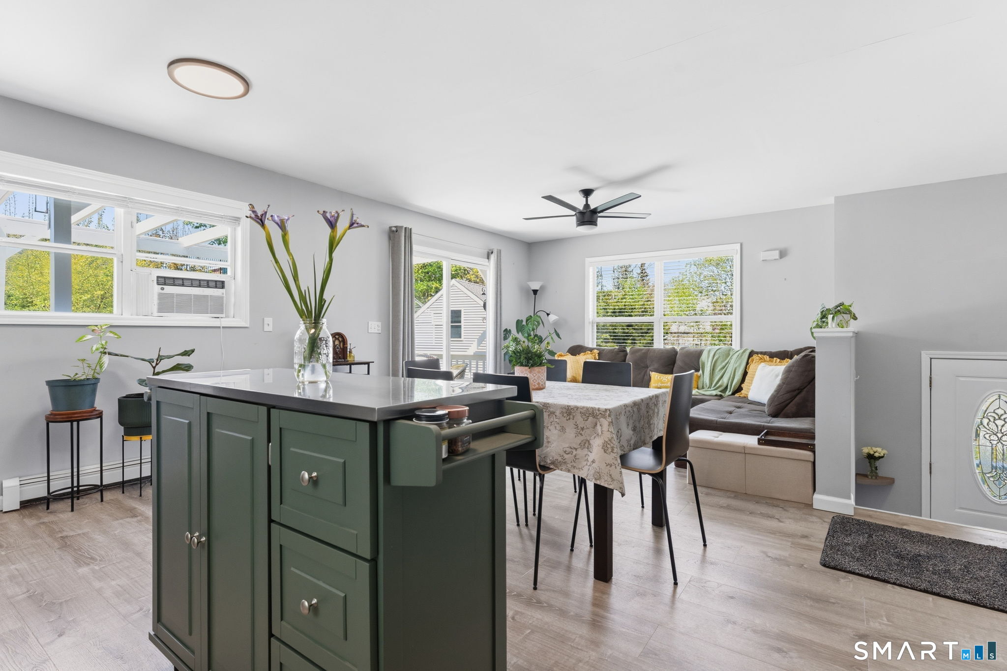 21 Chase Street Stonington CT 06379
