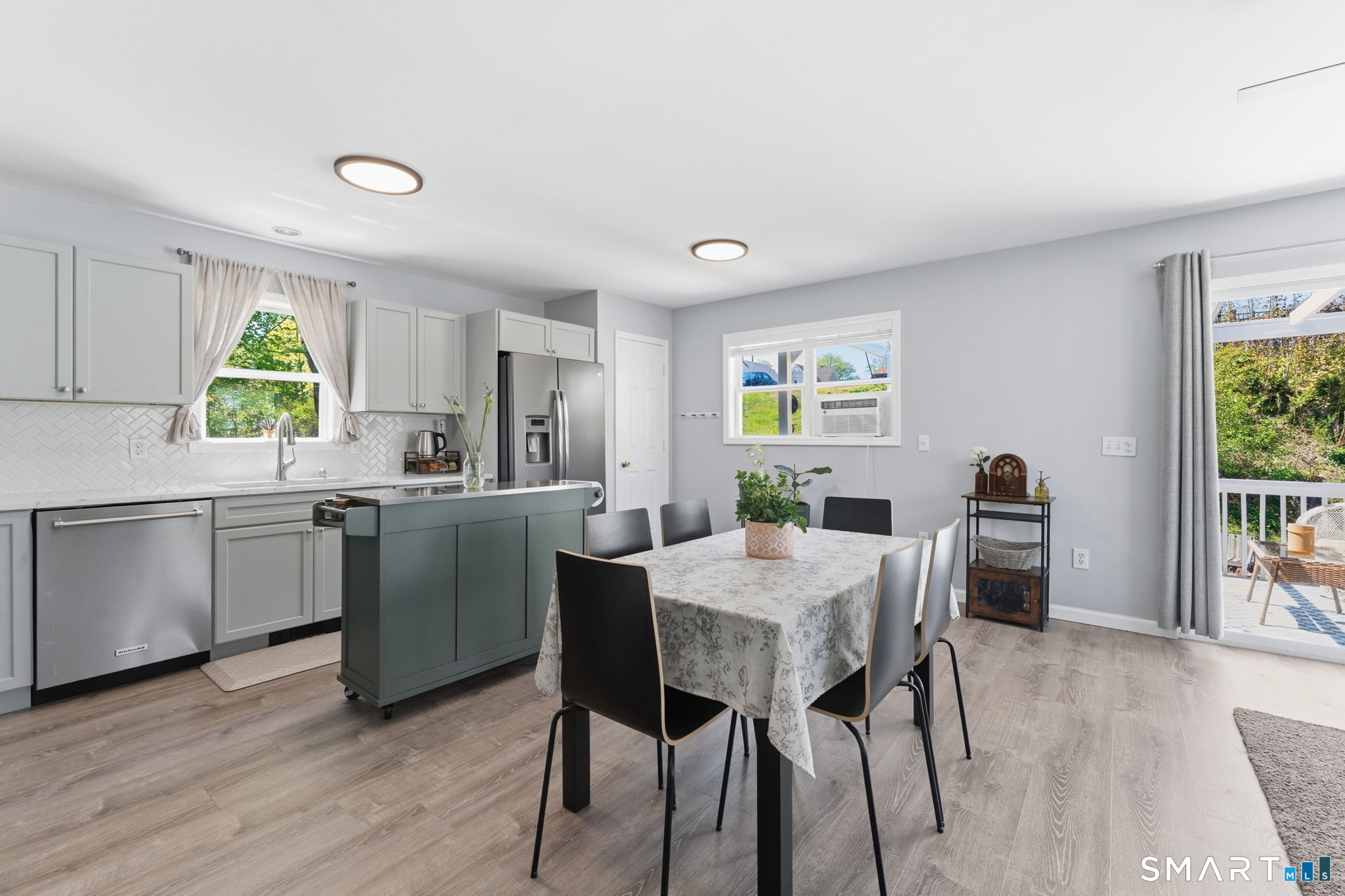 21 Chase Street Stonington CT 06379