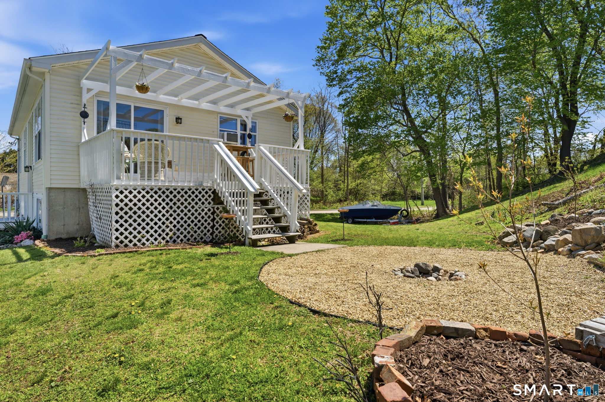 21 Chase Street Stonington CT 06379