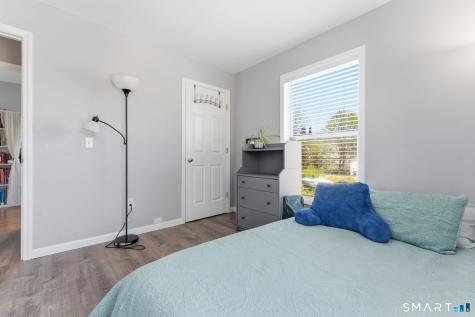 21 Chase Street Stonington CT 06379