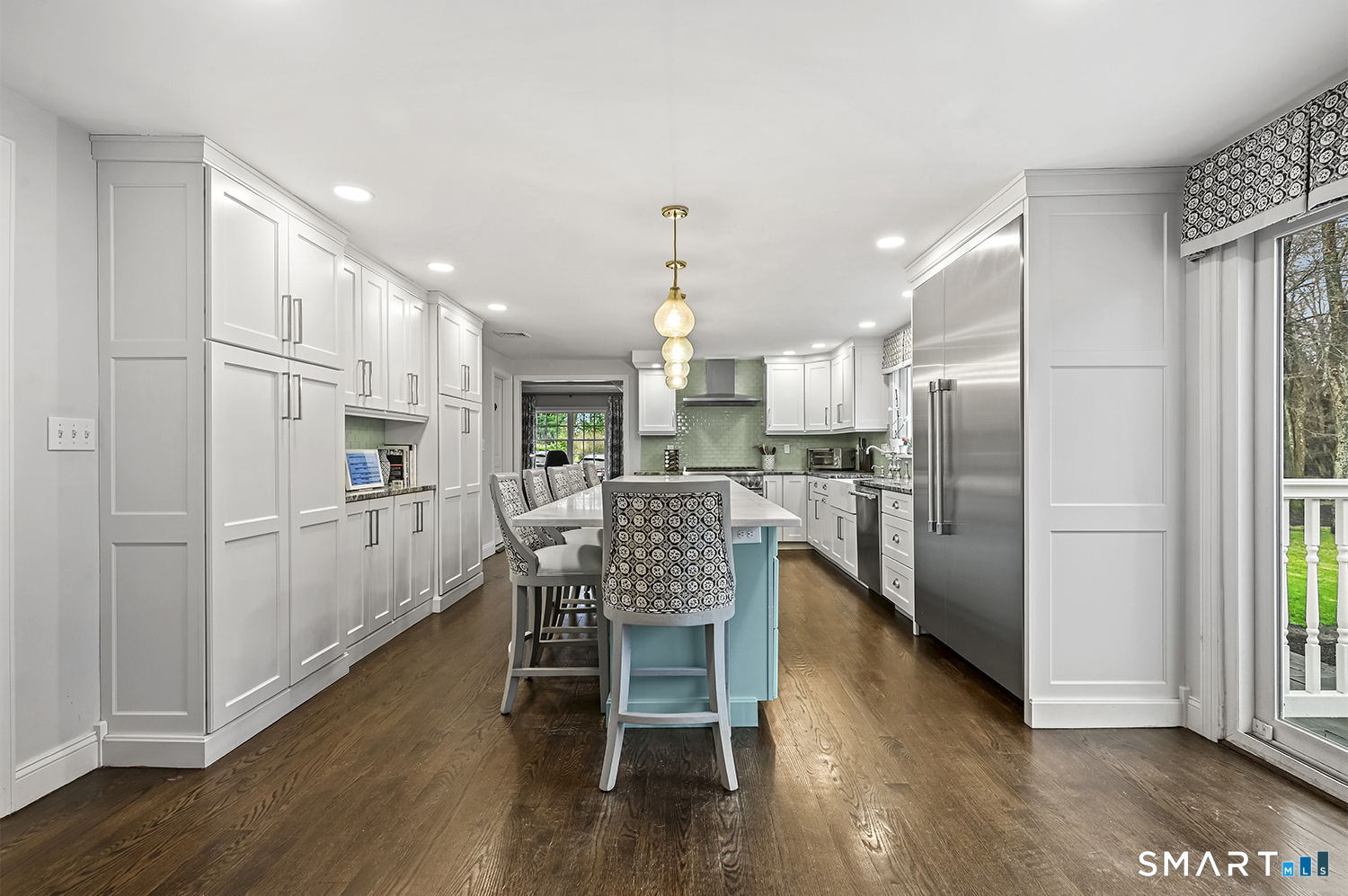 320 Warner Hill Road Fairfield CT 06890