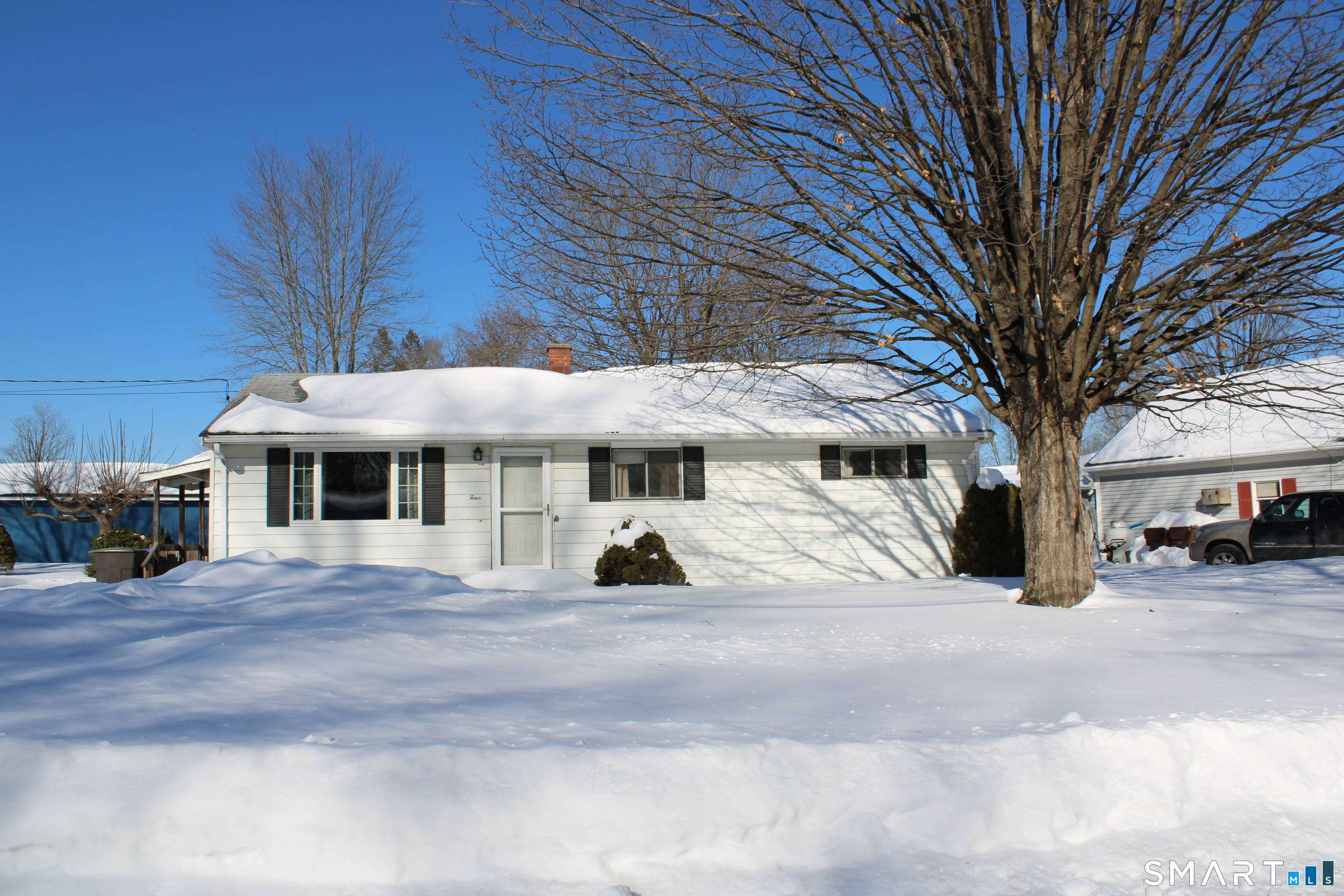 4 Marshall Drive Enfield CT 06082