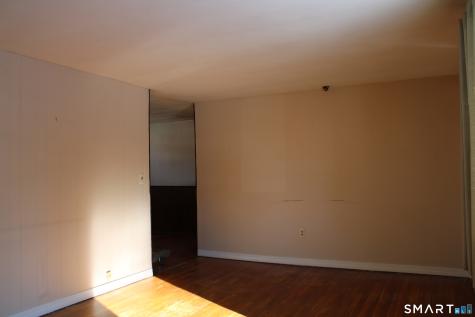 4 Marshall Drive Enfield CT 06082