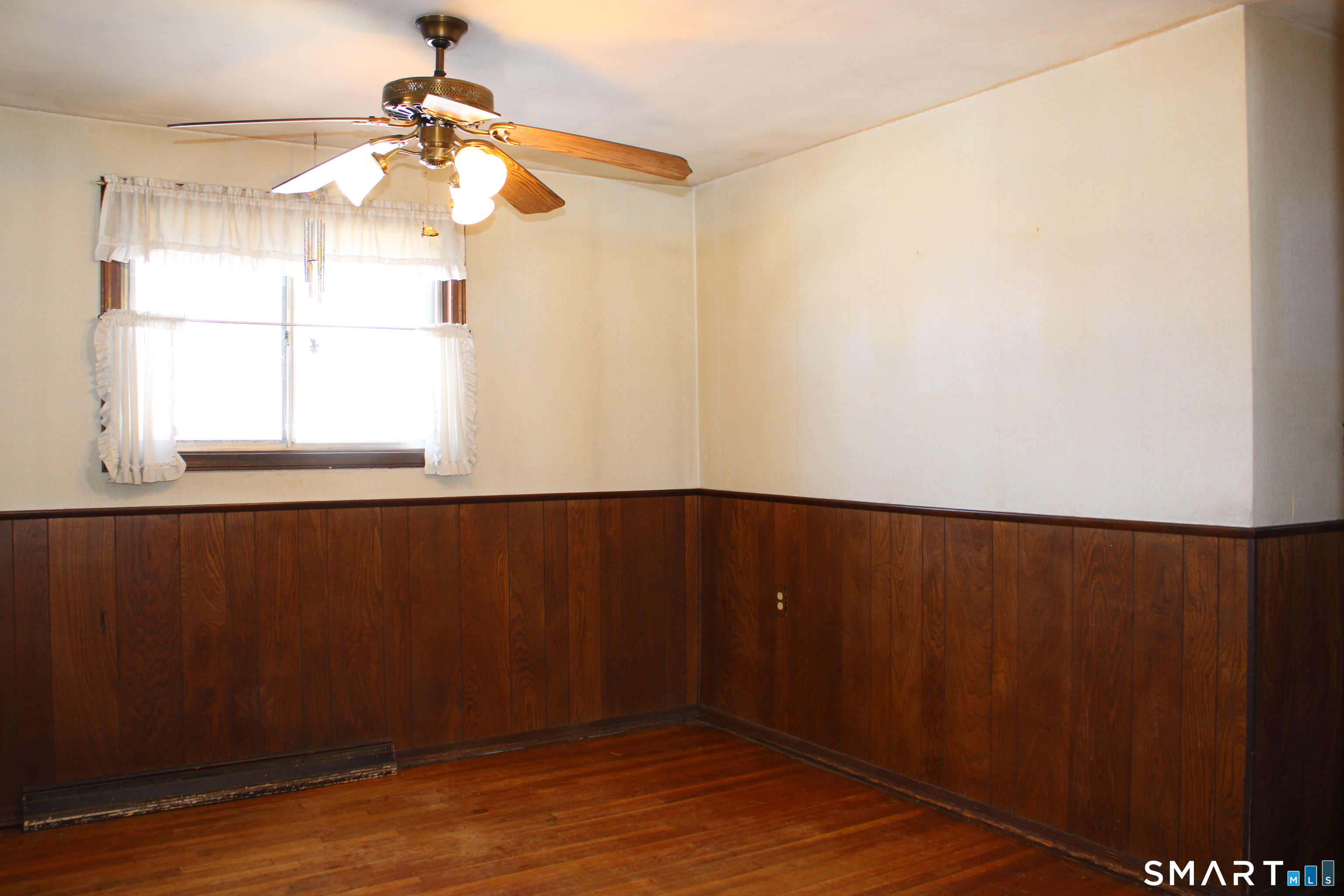 4 Marshall Drive Enfield CT 06082