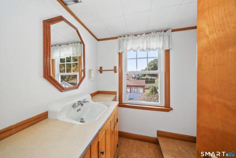 249 Montoe Road Waterbury CT 06704