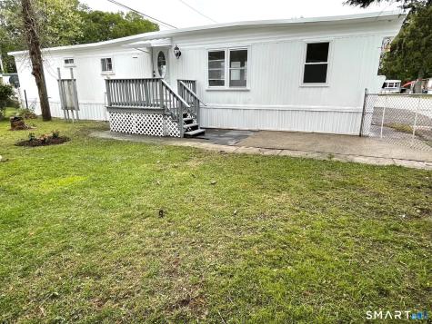 1042 Poquonnock Road Groton CT 06340