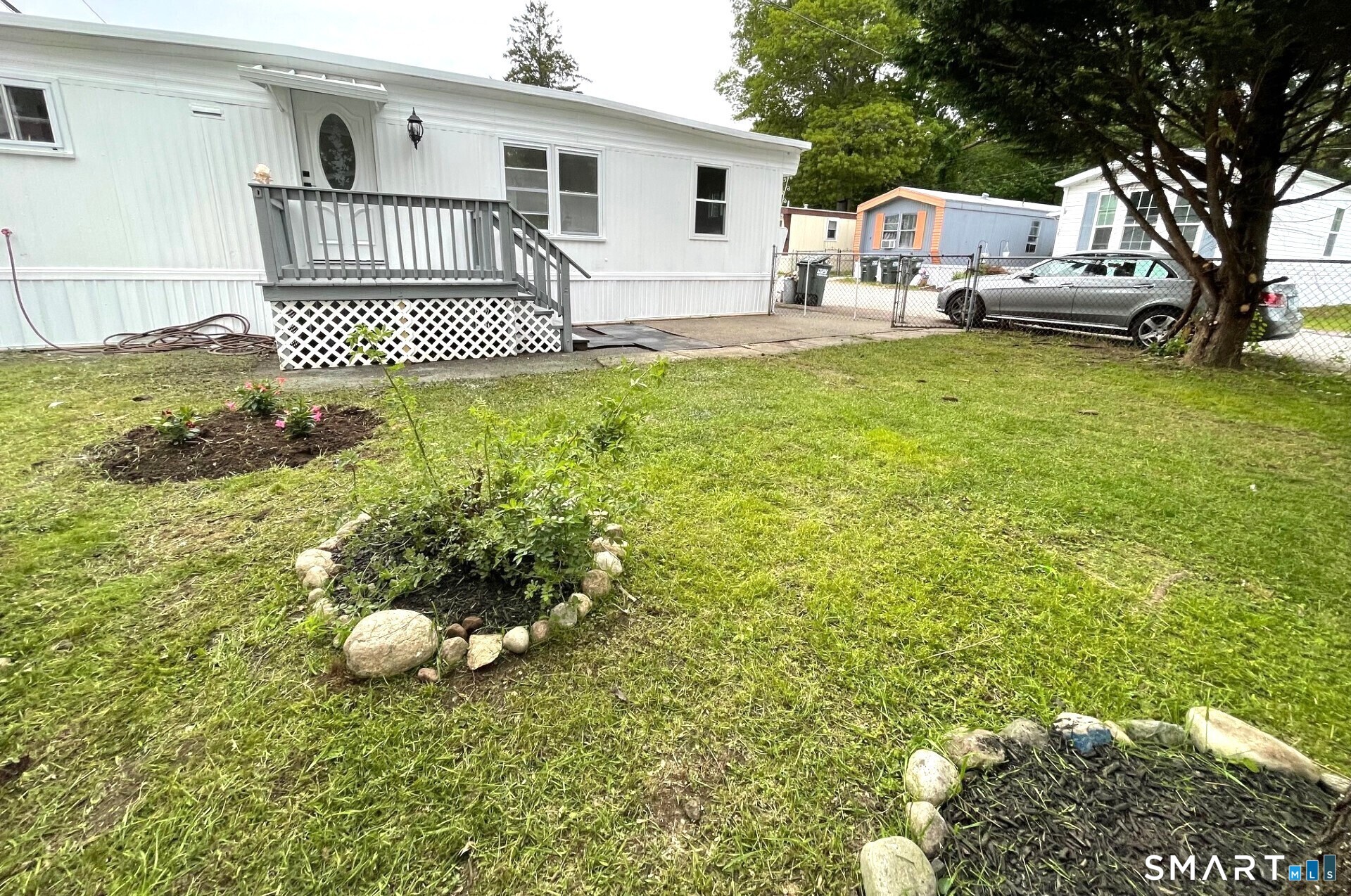1042 Poquonnock Road Groton CT 06340