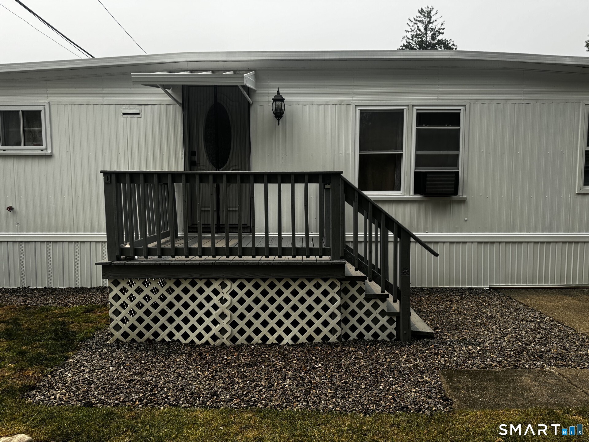 1042 Poquonnock Road Groton CT 06340