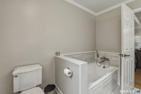 74 Avebury Lane Tolland CT 06084
