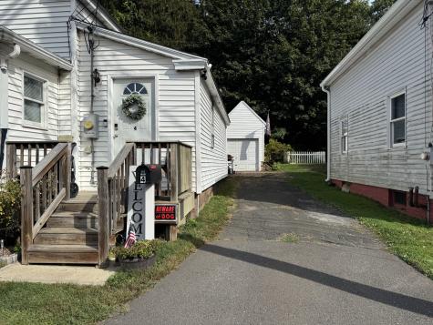 4 Hillside Court Middletown CT 06457