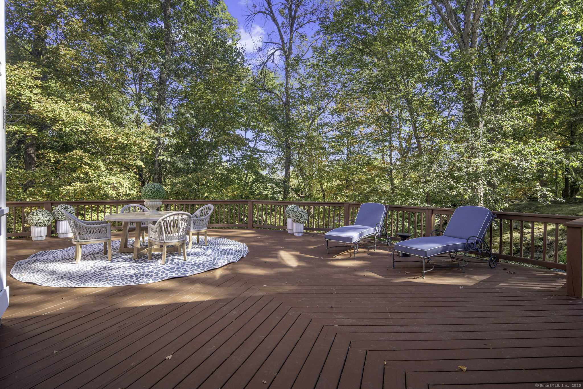 177 Long Close Road Stamford CT 06902