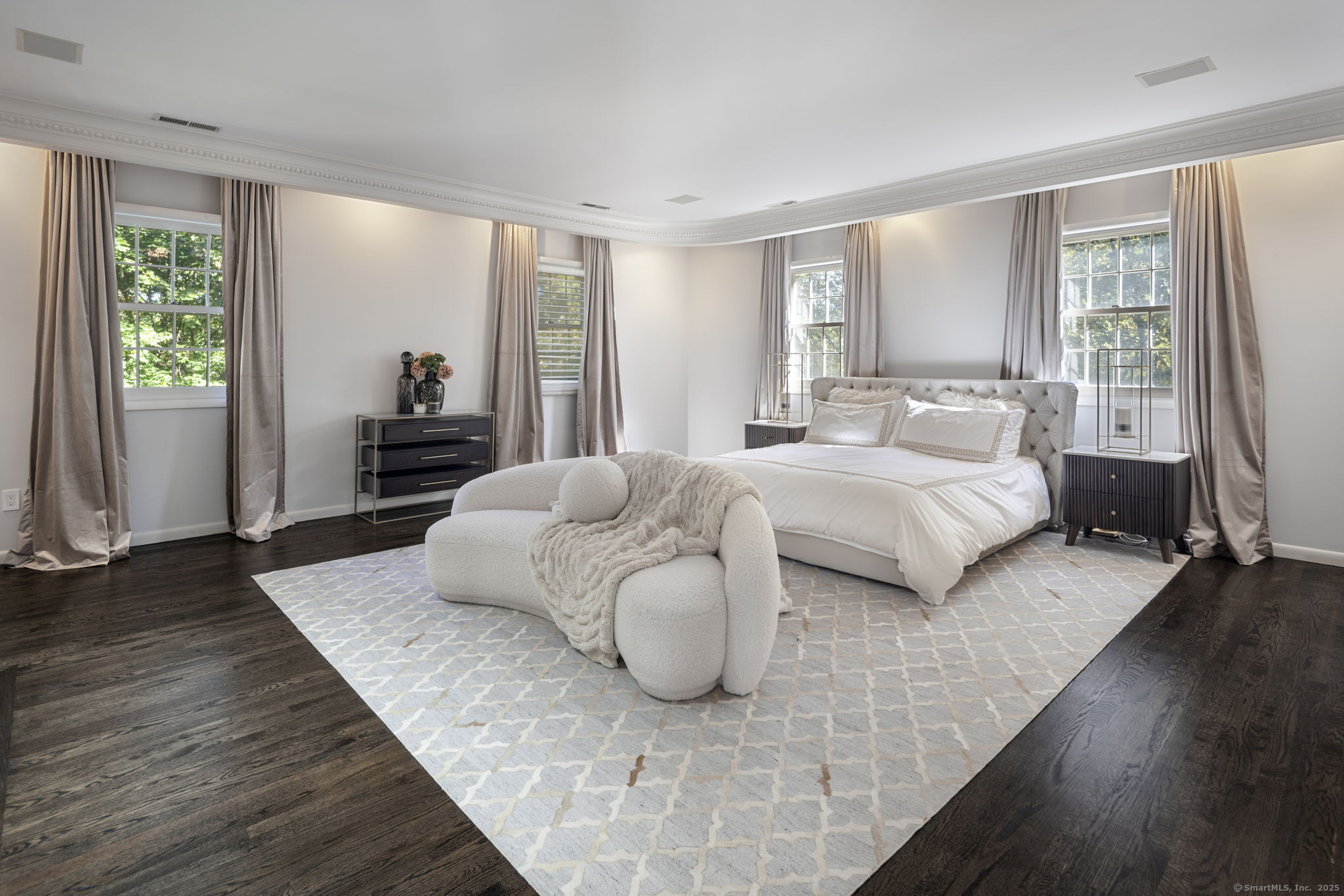 177 Long Close Road Stamford CT 06902