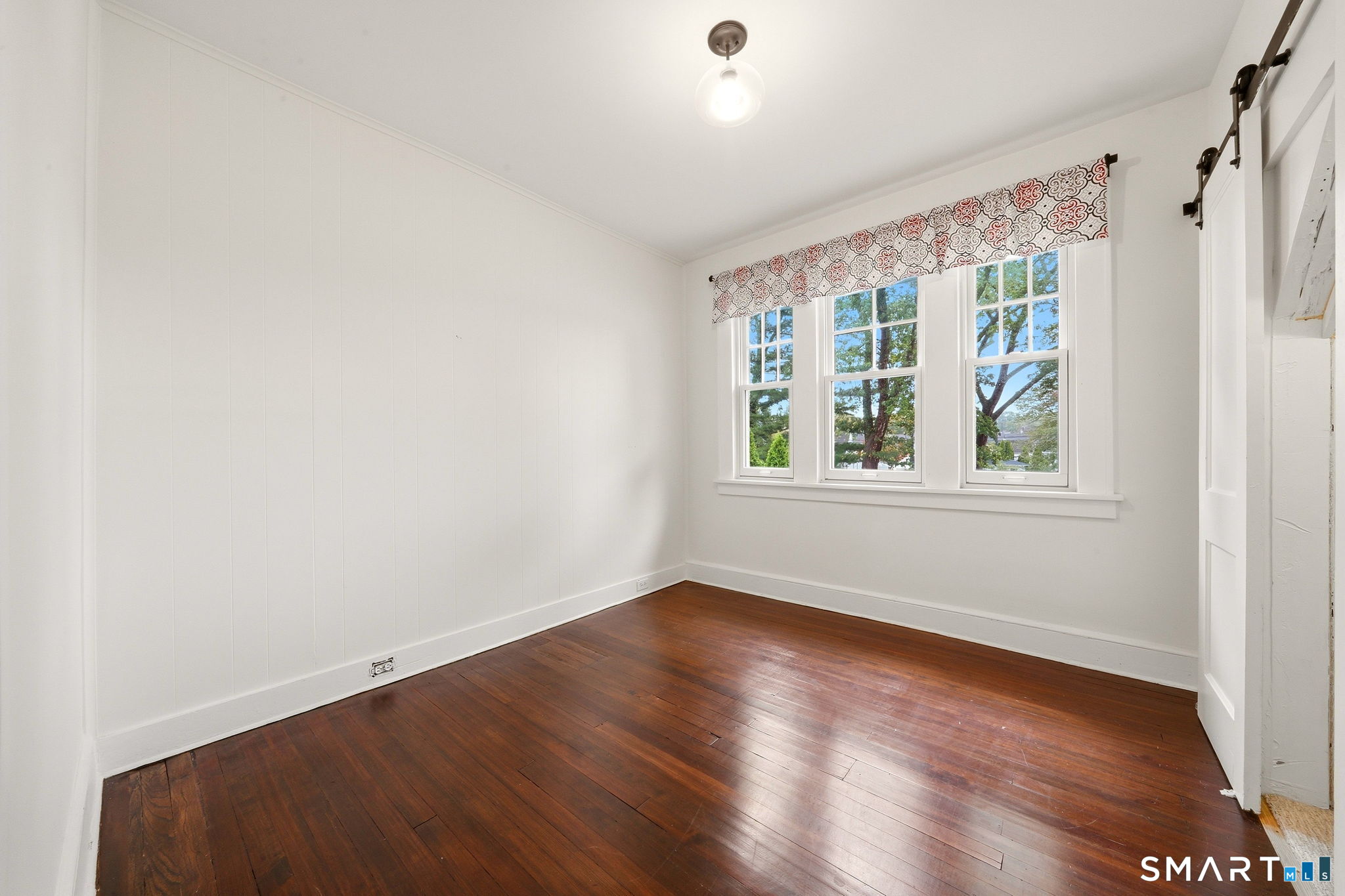 89 Fayerweather Terrace Bridgeport CT 06605