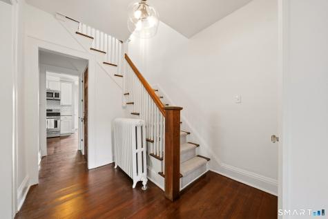 89 Fayerweather Terrace Bridgeport CT 06605