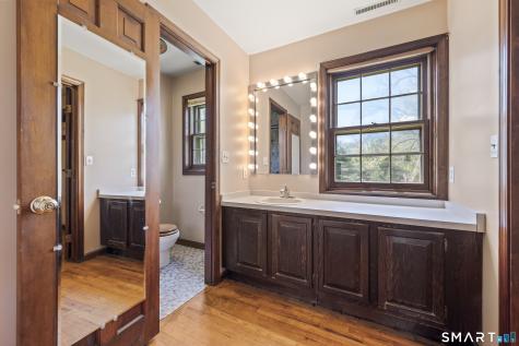 117 Charter Oak Road Southbury CT 06488