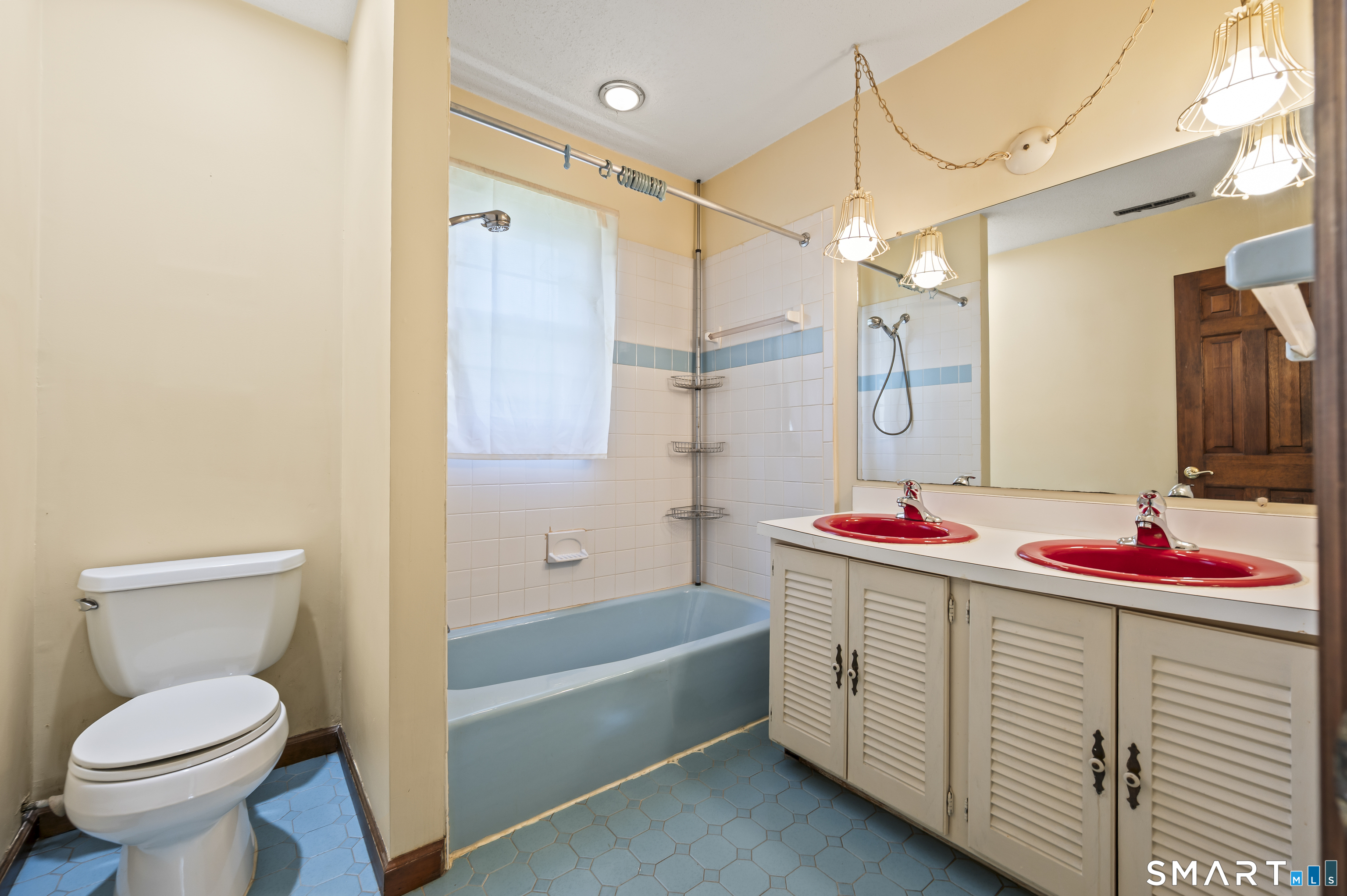 117 Charter Oak Road Southbury CT 06488