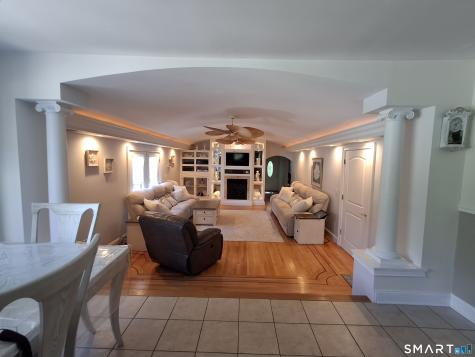 245 Warner Road East Haven CT 06473