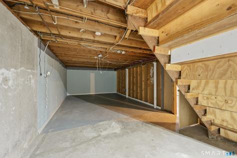 9 Stone Court Ledyard CT 06335