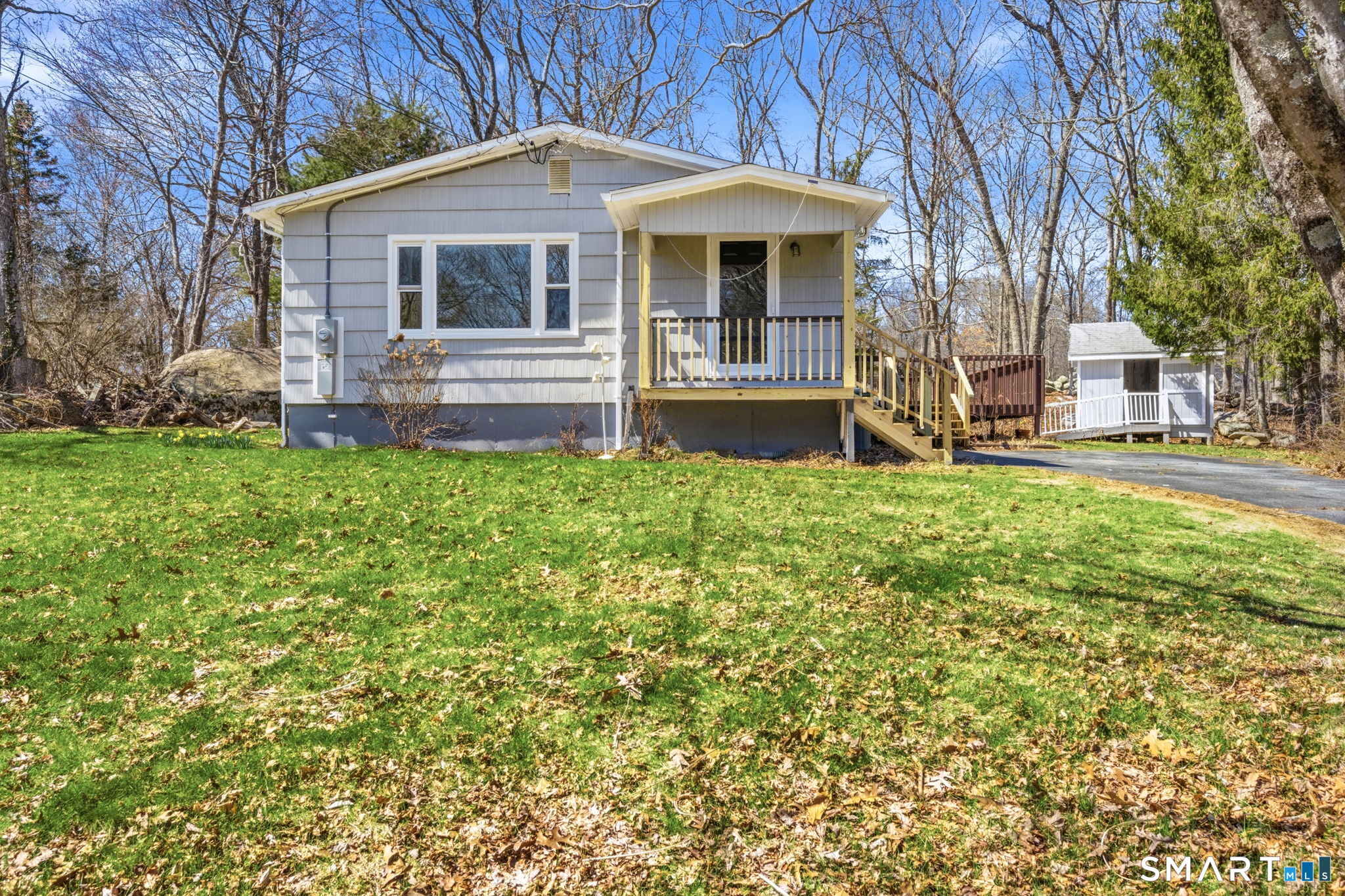 9 Stone Court Ledyard CT 06335