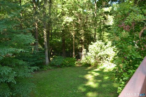 39 Woodhaven Drive Simsbury CT 06070