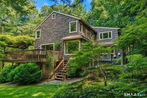 39 Woodhaven Drive Simsbury CT 06070