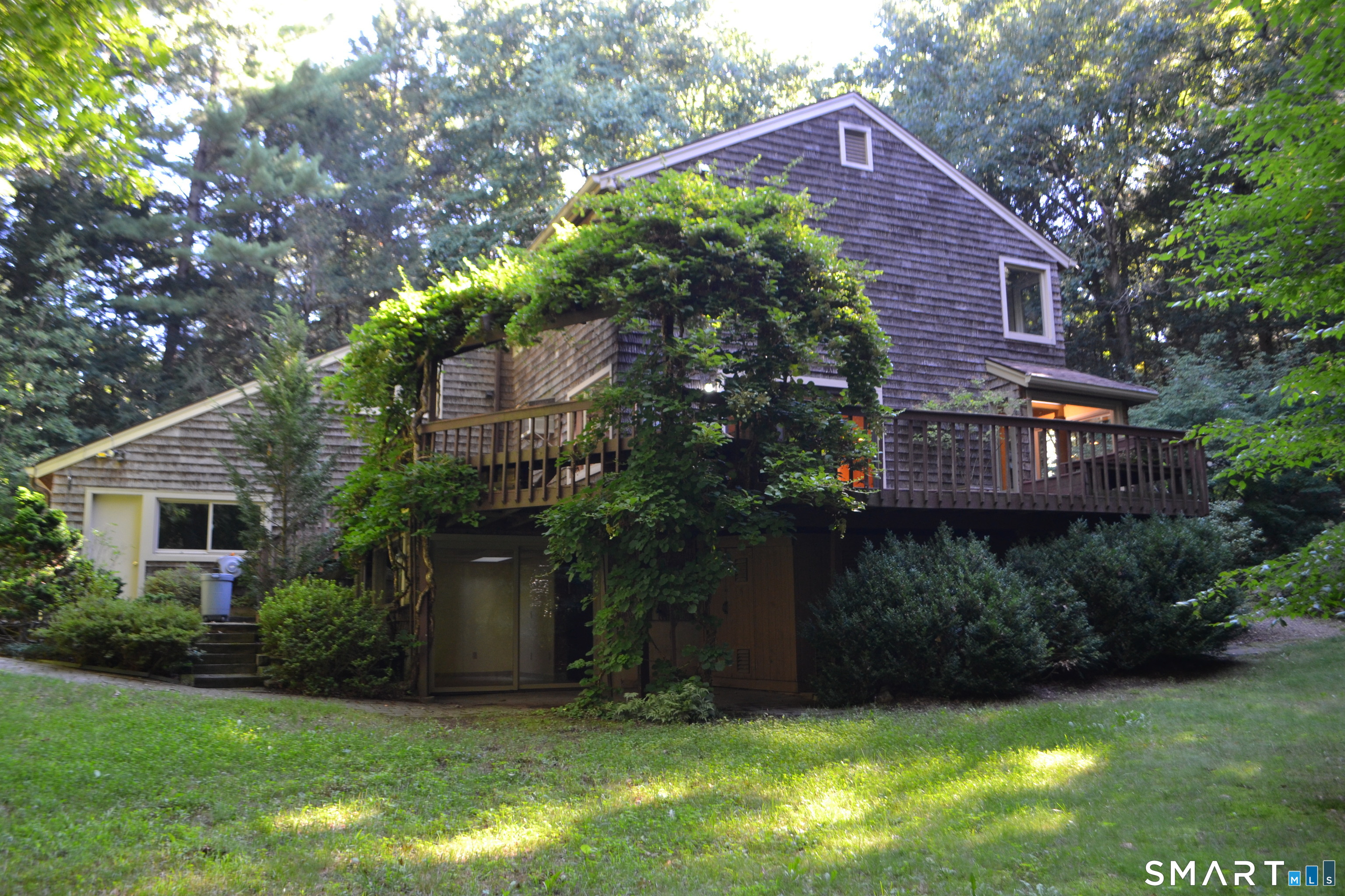 39 Woodhaven Drive Simsbury CT 06070