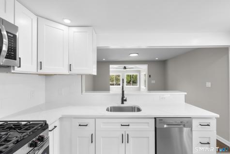 42 Butler Road North Haven CT 06473