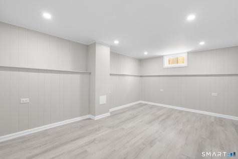 42 Butler Road North Haven CT 06473